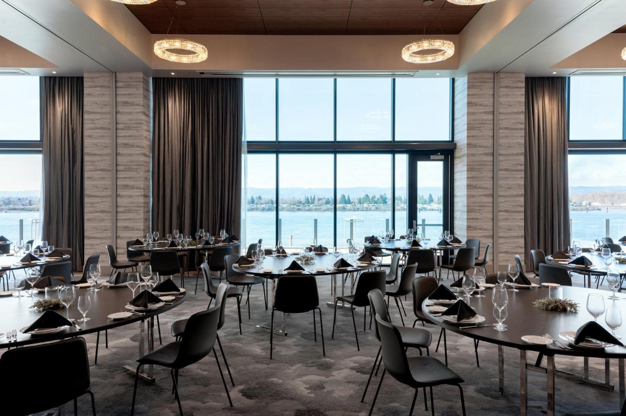Hotel Indigo Vancouver Dwtn - Portland Area By Ihg Exterior photo