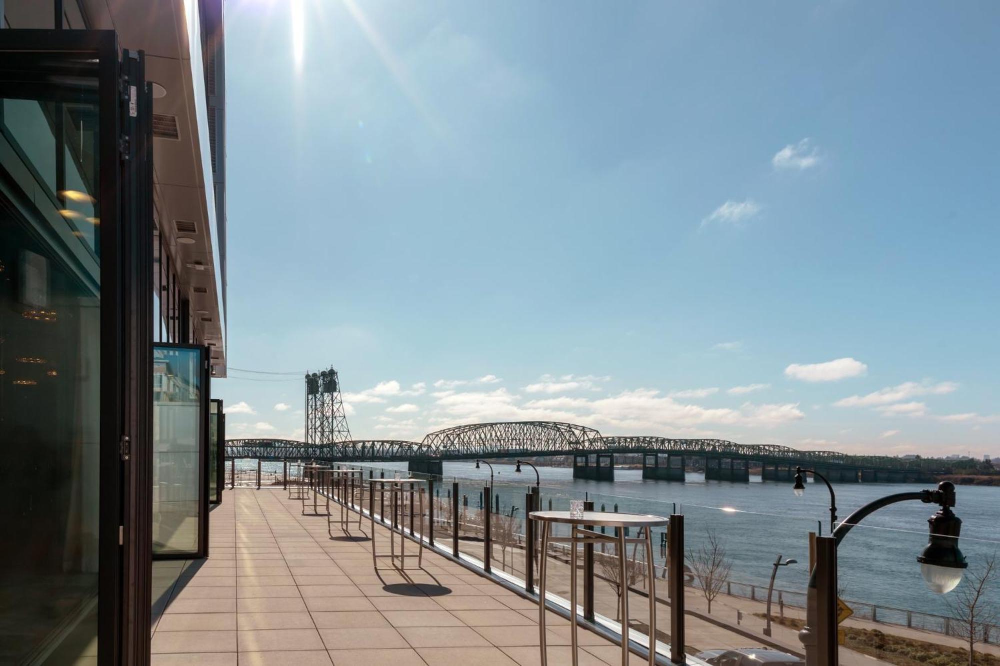 Hotel Indigo Vancouver Dwtn - Portland Area By Ihg Exterior photo